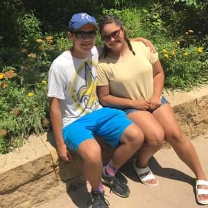 Meet your Posher, Madison